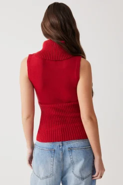 Axel Cable Cloud Knit Sleeveless Sweater