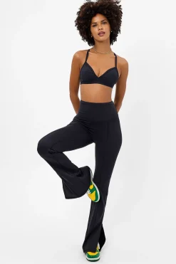 Billie Racerback Sports Bra