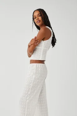 Tea Eyelet Ruffle Tank